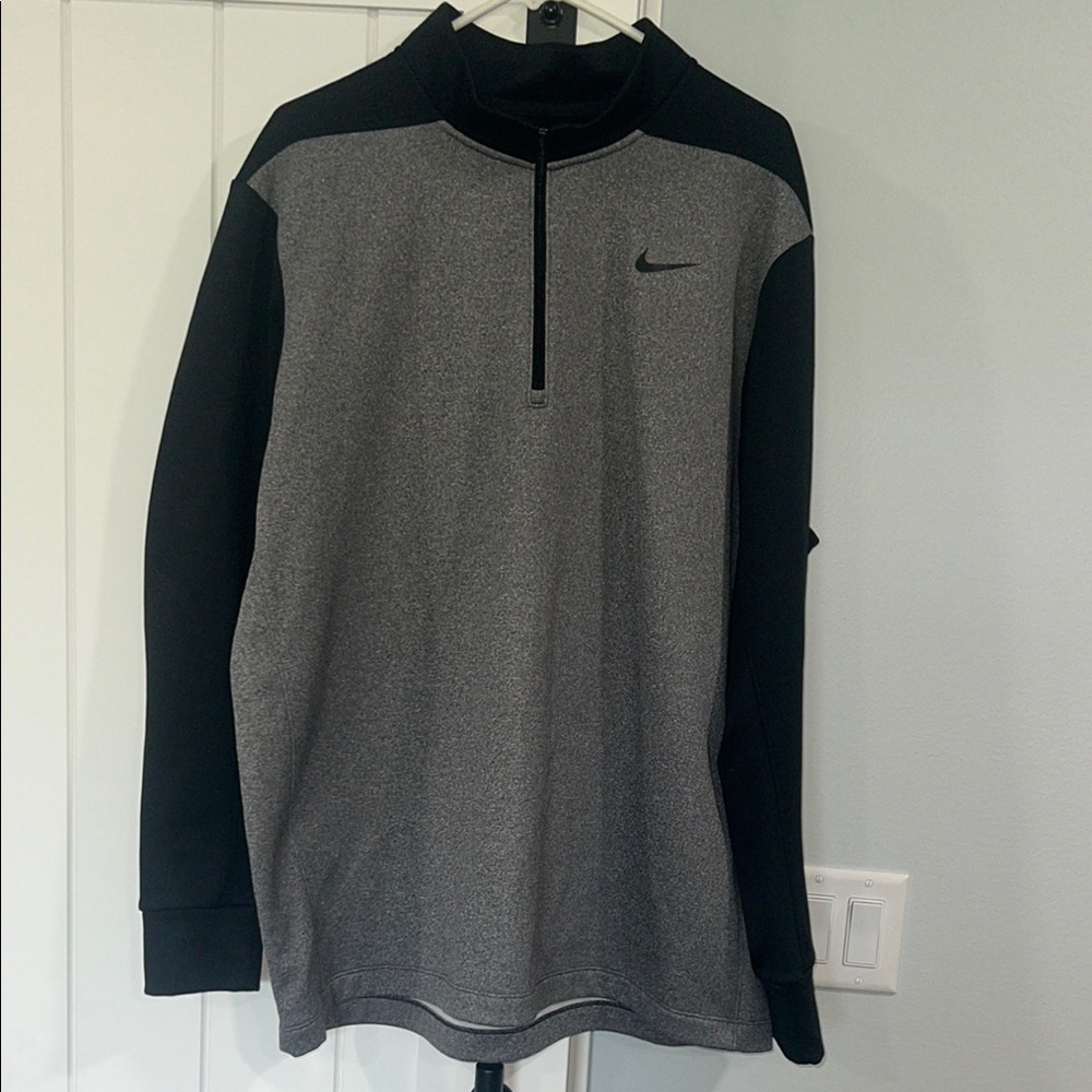 NWOT Nike Black and Gray Performance Pullover XXL